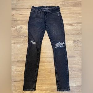Levi’s 711 skinny black jeans 27/32